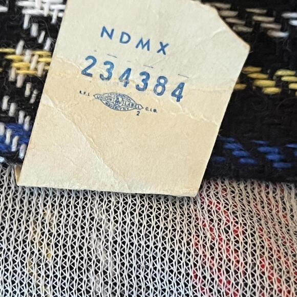 Vintage 1970’s Red and black plaid skirt with fringe Size 1/2 - Picture 9 of 9